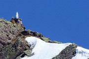 78 Maxi zoom sulla Madonnina del Pietra Quadra